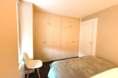 Les-Meubles-de-Madeleine-Appartement-SAINT_HONORE-chambre-placards