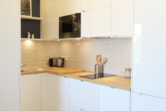 LesMeublesdeMadeleine-Appartement-CHARTON-Cuisine-moderne-equipee-blanche-et-lumineuse-13